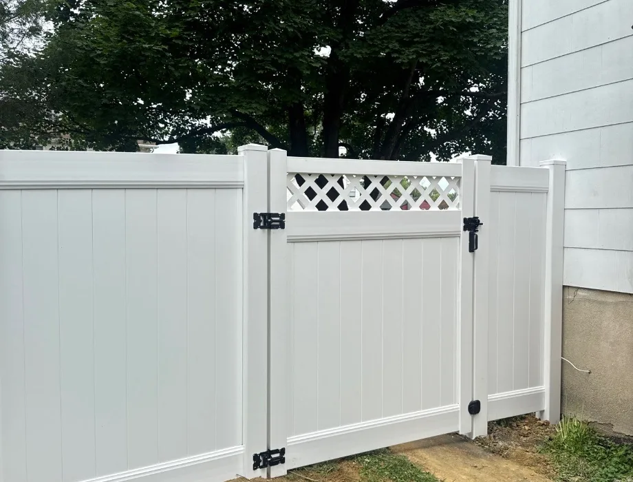 White Vinyl Fence + Aberdeen Gate