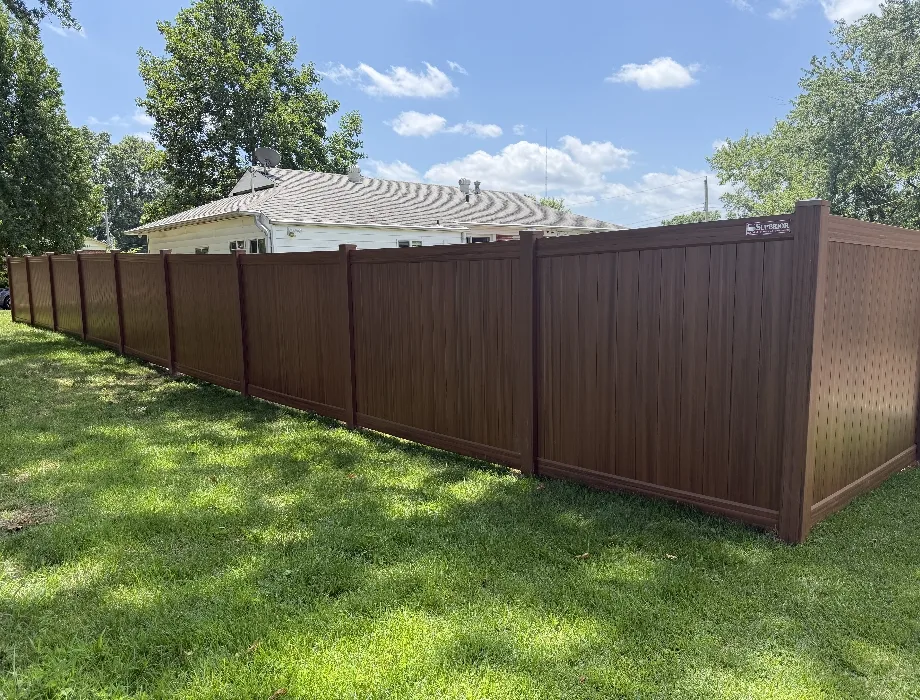 Mocha Walnut Vinyl Fence