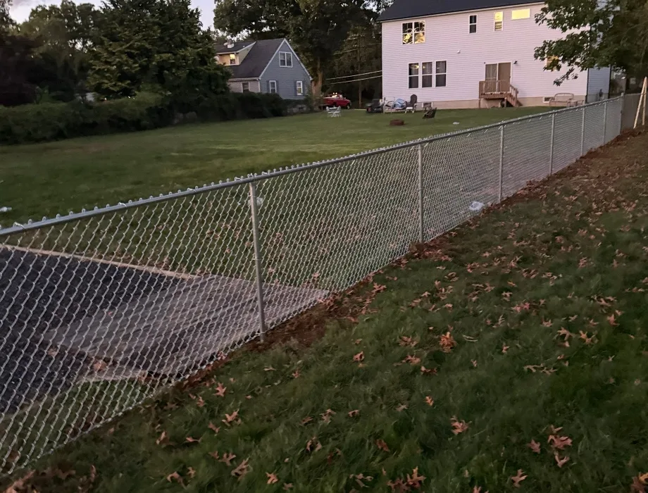 36"H Railing - 3/4" Black Square Alum. Chain Link Fence