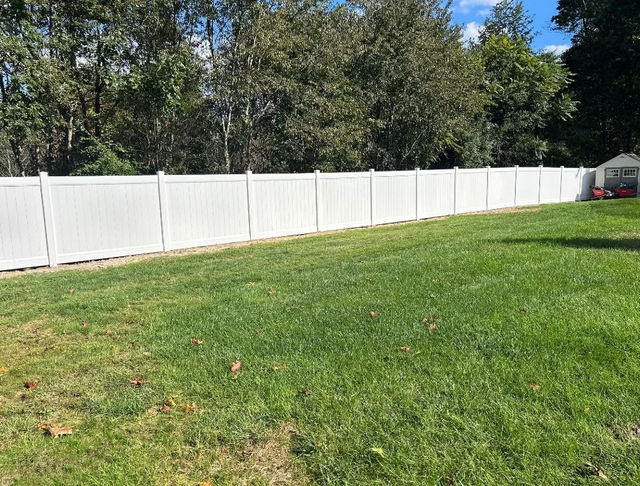 6'H Hamilton - White White Vinyl Fence
