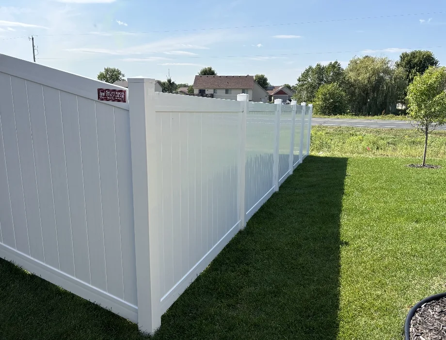 6'H White Hamilton White Vinyl Fence