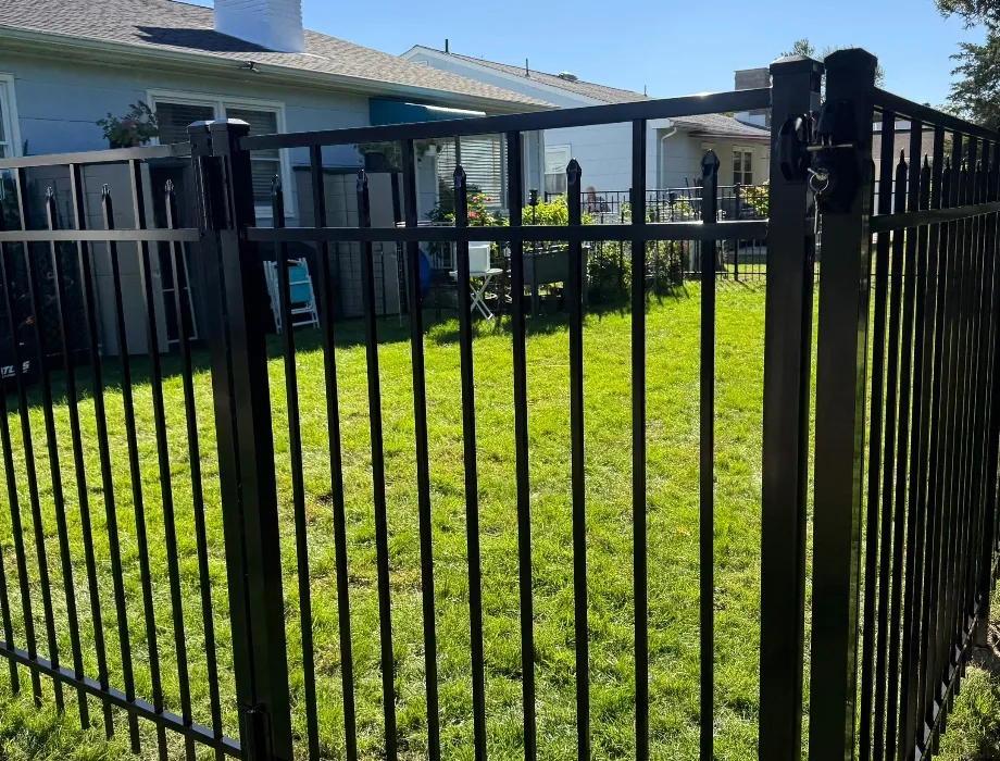 5'H - Any 3 Rail - Black - Residential Black Aluminum Fence