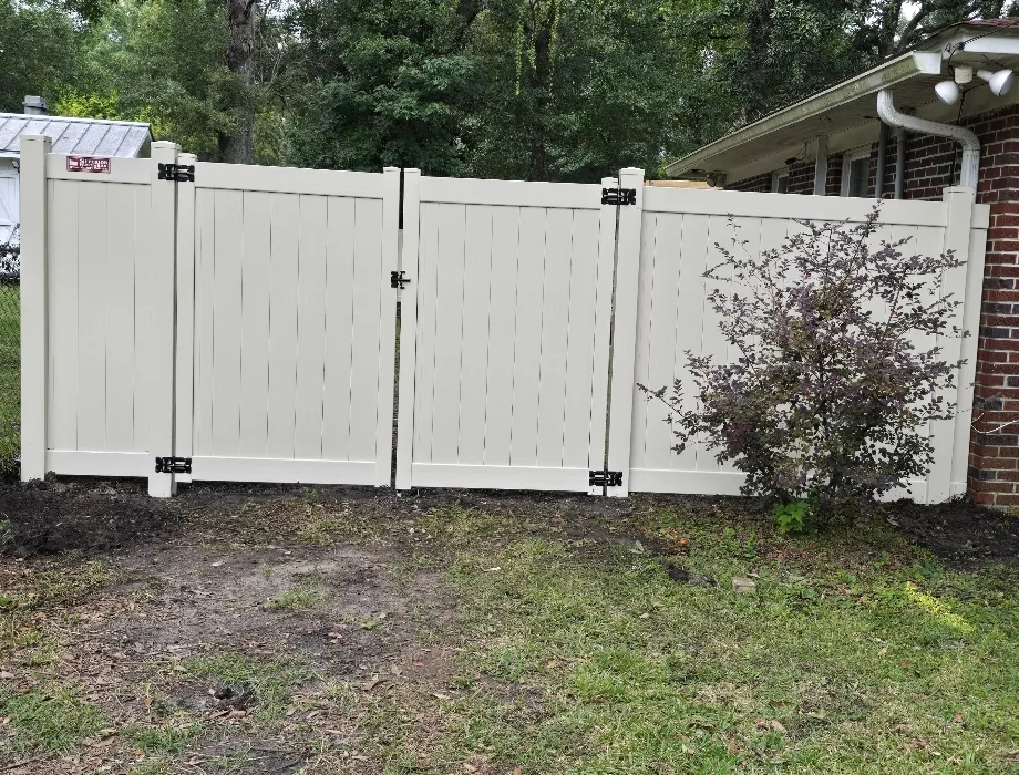 6'H Tan Hamilton Tan Vinyl Fence