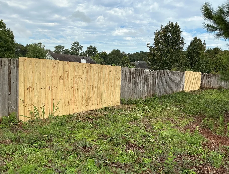 6'H Board on Board Natural Wood Fence
