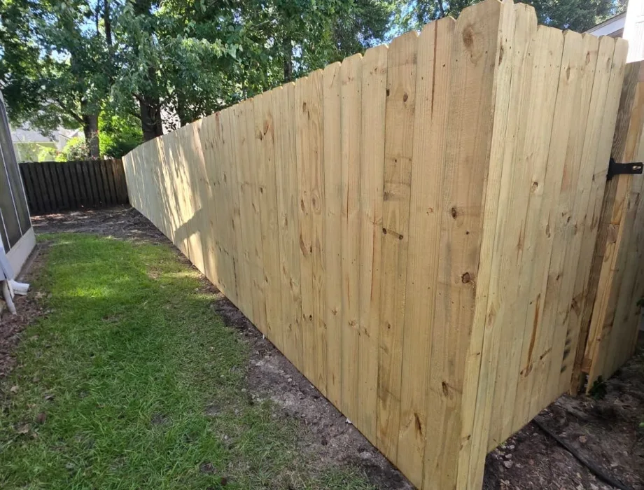 6'H Stockade Natural Wood Fence