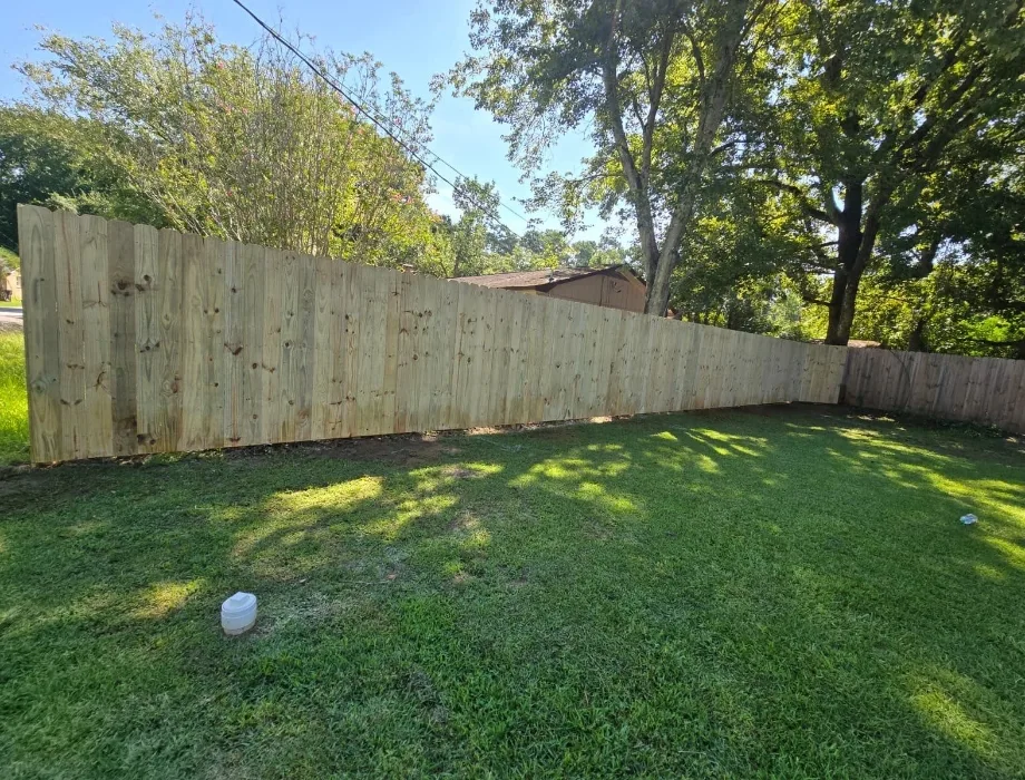 6'H Stockade Natural Wood Fence