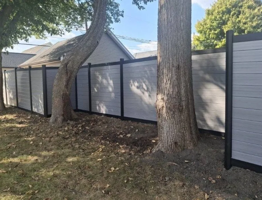 6'H Cypress Vinyl Mixed Material Coastal Cedar Vinyl Fence