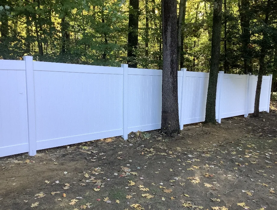 5'H White Hamilton White Vinyl Fence
