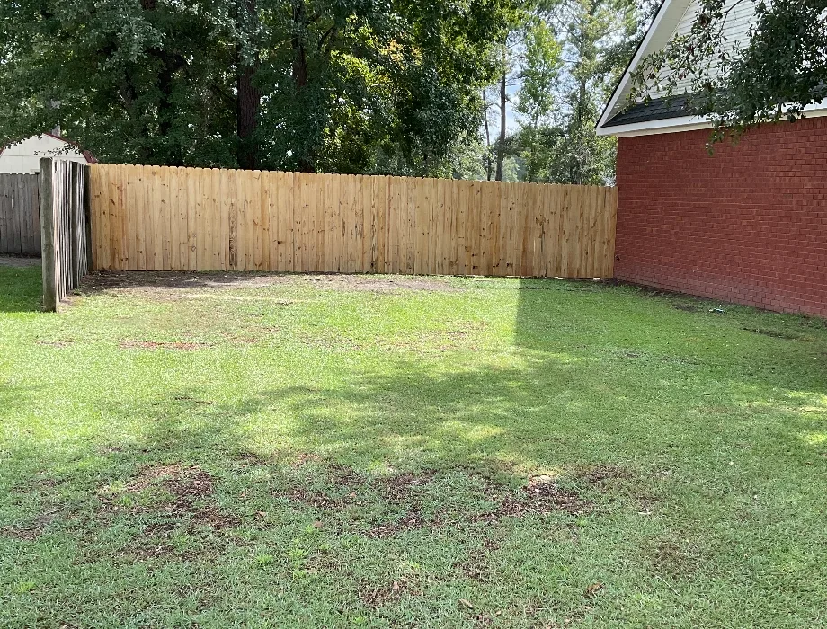6'H Stockade Natural Wood Fence